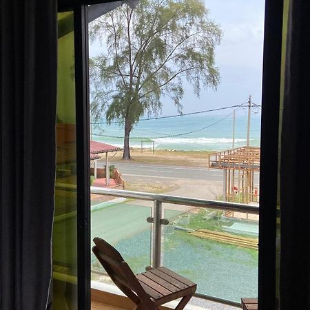 Eleven25 Roomstay Dungun Exteriör bild
