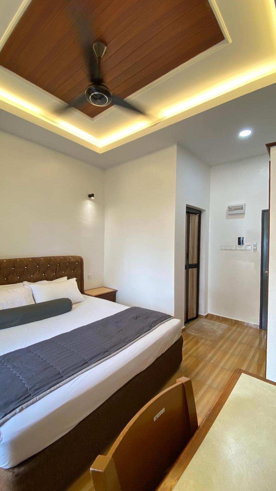 Eleven25 Roomstay Dungun Exteriör bild