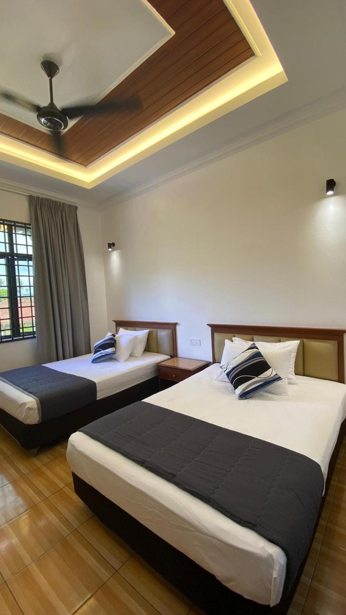 Eleven25 Roomstay Dungun Exteriör bild