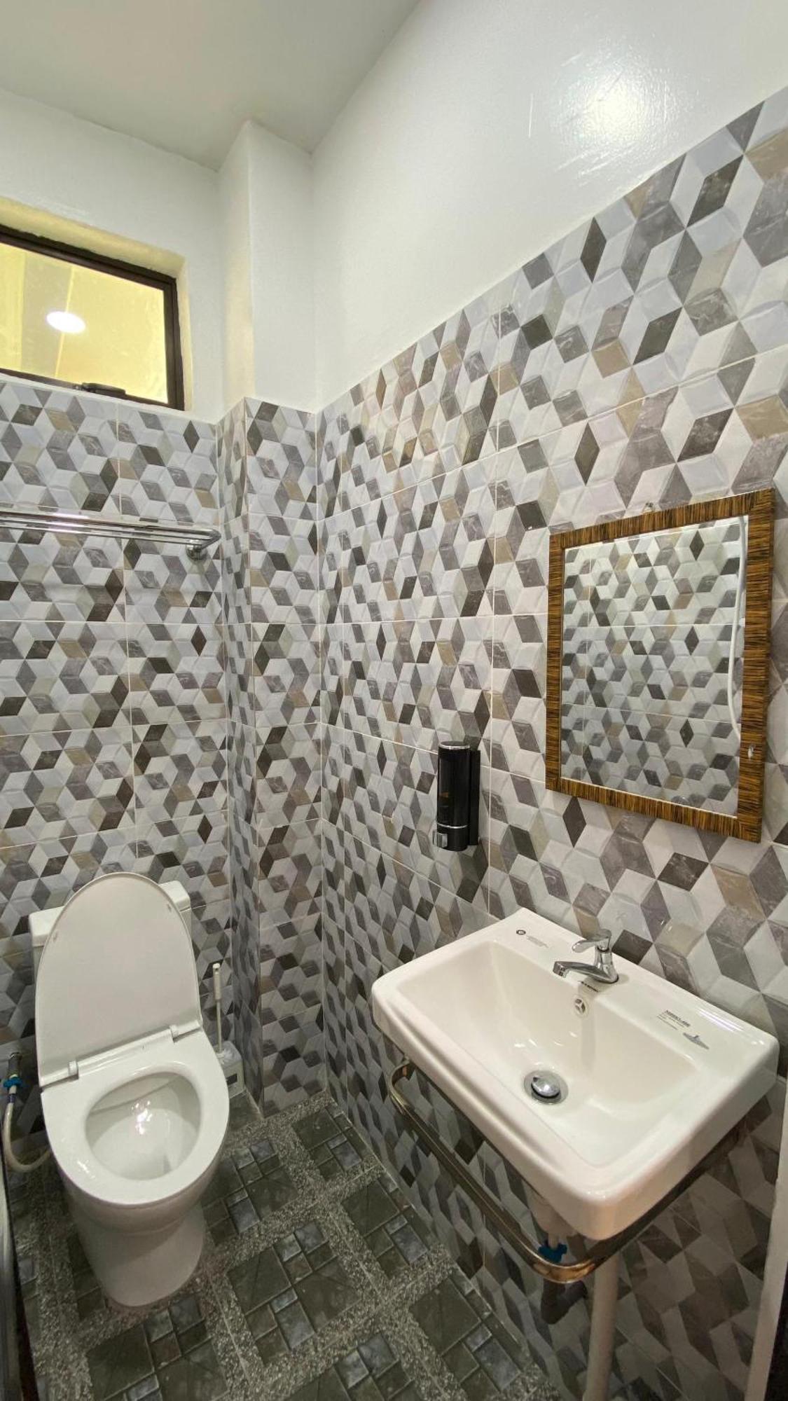 Eleven25 Roomstay Dungun Exteriör bild
